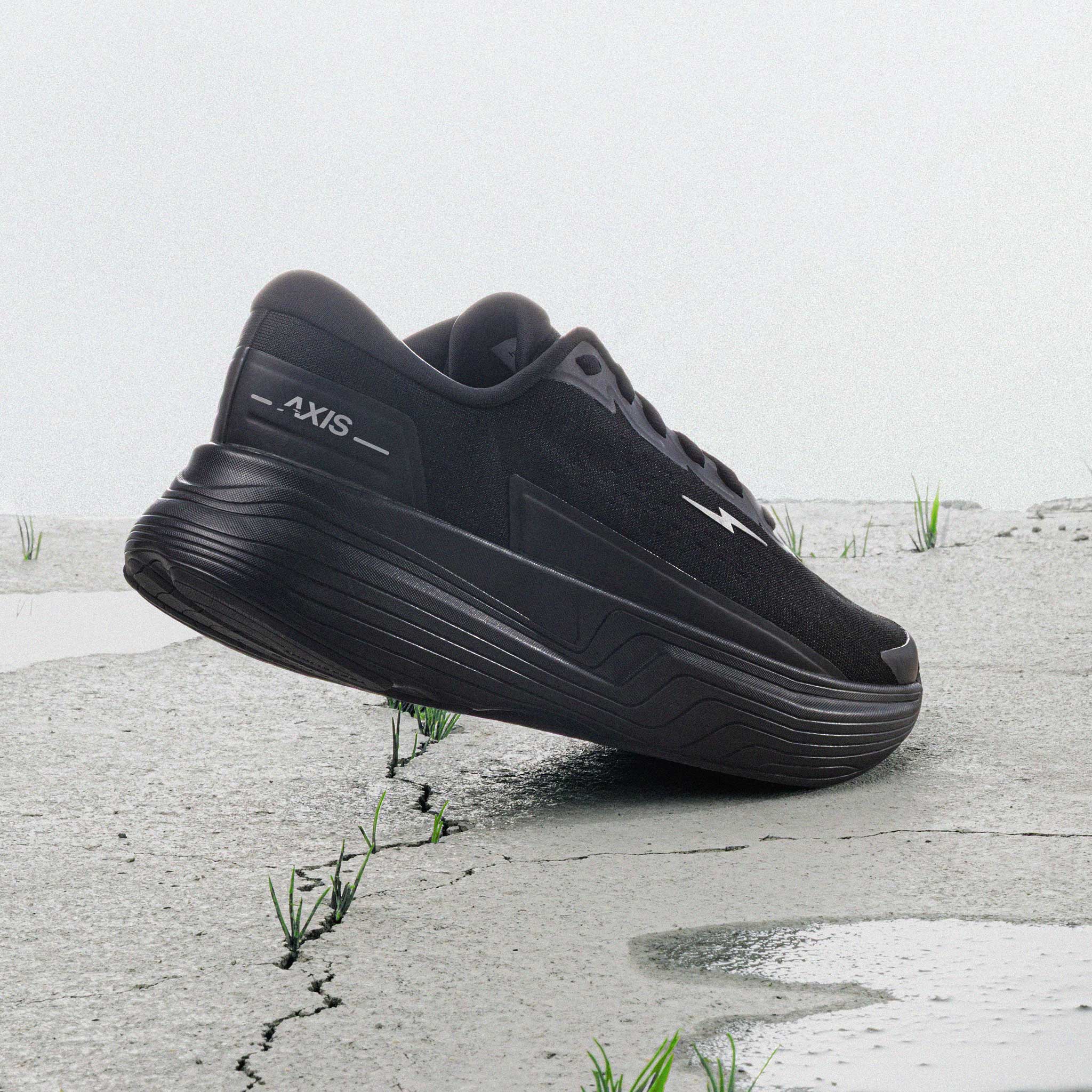 Women's AXIS - Black/Charcoal