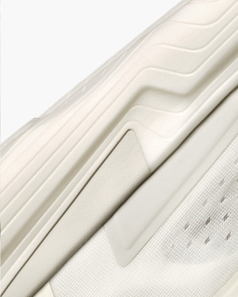 HyperBolt+ midsole