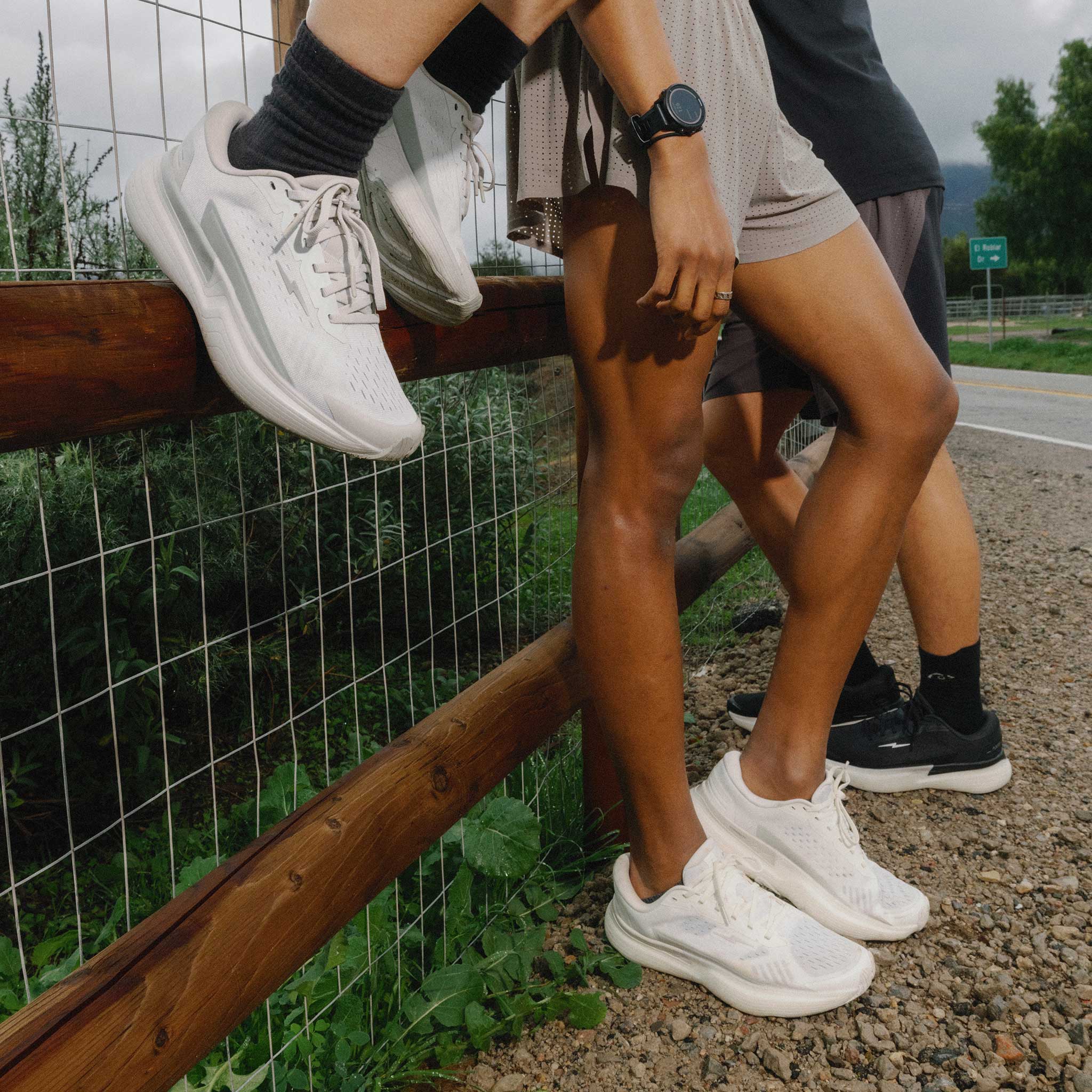 Men's AXIS - Undyed/Pebble